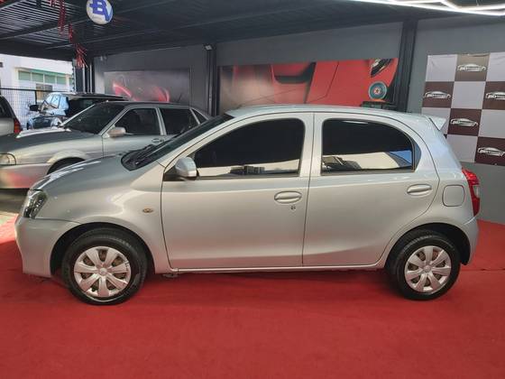 TOYOTA ETIOS 1.3 X 16V FLEX 4P MANUAL